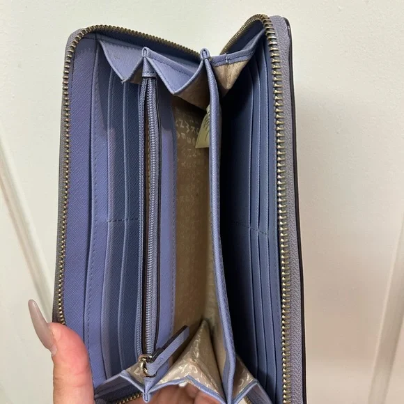 Kate Spade Purple Wallet Lavender Blue Zip - Picture 5 of 7
